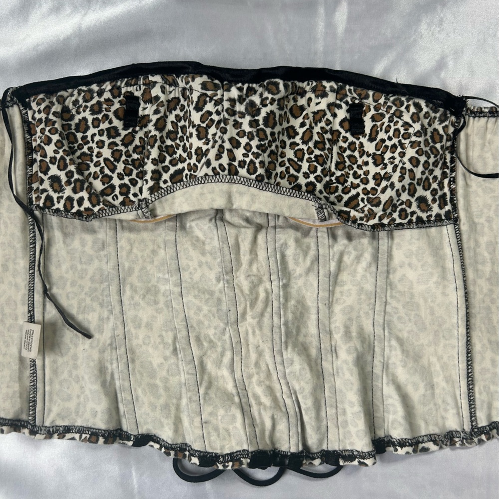 Corset Top - Picture 6 of 7